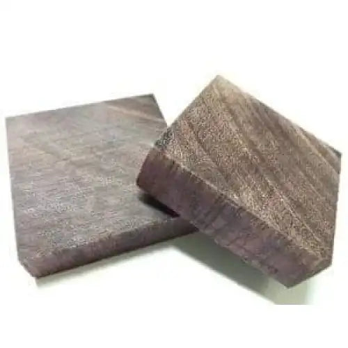 Purple Heart Ring Blanks - Wood This ring blank is made of wood, and it’s a beautiful way to show your love for someone