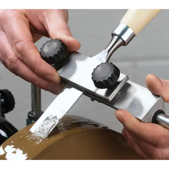 Record Power WG200 & WG250 Sharpening System Straight Edge Jig - Use the straight edge jig on your or wet stone