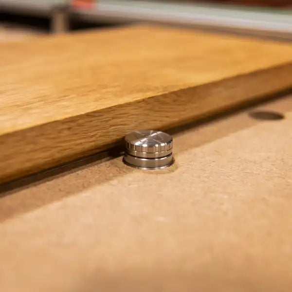 UJK Expanding 20mm Dogs - 10mm Height (Pkt 2) - MFT & Parf Guide System For benches and tables with dog holes Simple