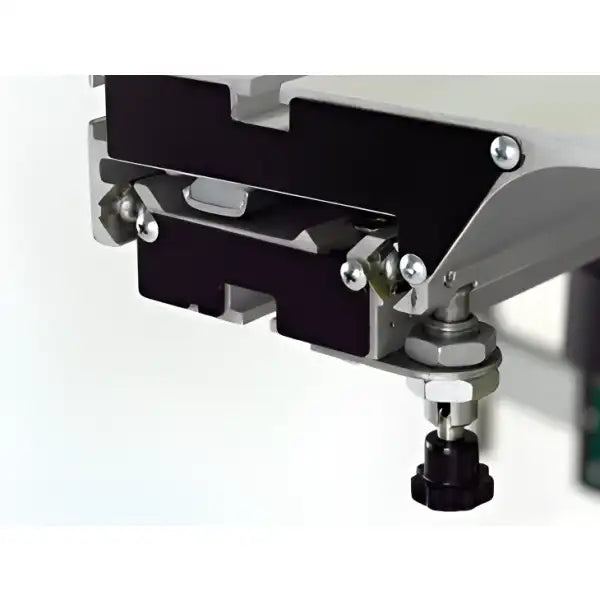 10’’ Cabinet Makers’ saw with Heavy Duty Sliding Beam & Squaring Frame - Record Power - Table Saws The TS250RS features