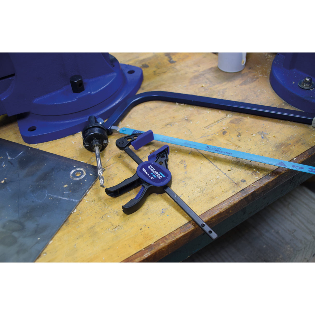 Mini One-Handed Bar Clamp Mini and micro one handed bar clamps for a variety of light and medium duty woodworking applications  Carbon steel bar and reinforced nylon body for strength and durability Mini clamps can achieve up to 75 kgf and Micro clamps up to 25 Kgf of clamping force The quick release insert trigger enables the clamps to be quickly positioned and released.