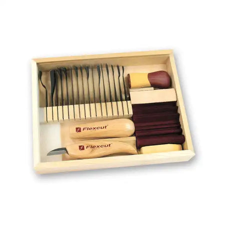Flexcut 21 Piece Deluxe Starter Set SK108 - Carving Tools is our most complete carving set all in one box.