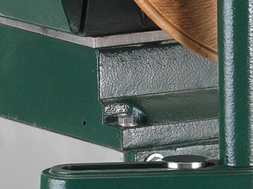 Construction  Substantial use of cast iron for the bed, headstock, tailstock and legs provide the mass and damping required for any project within its capacities.