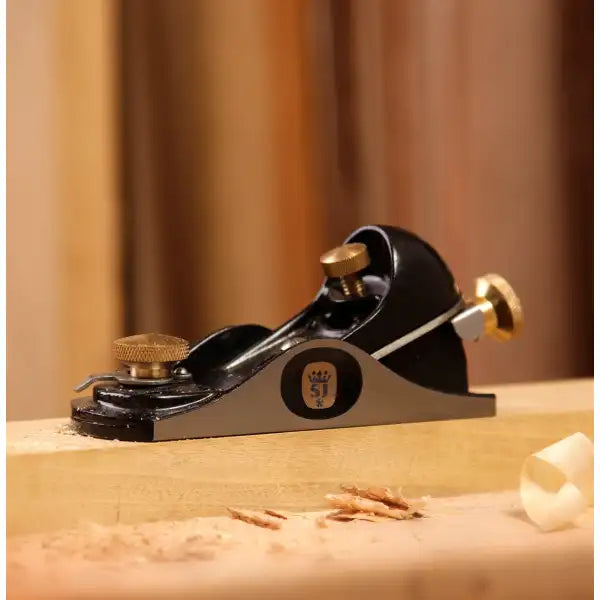 No 9 1/2” Block Plane - Spear & Jackson - Ideal for end grain work and single-handed operation.