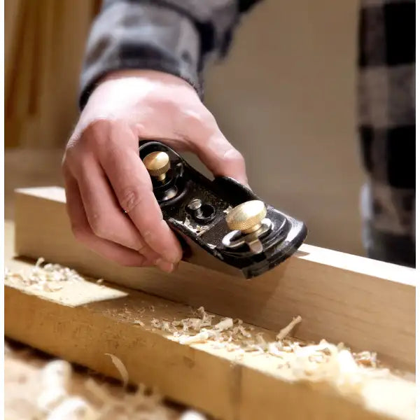No 9 1/2” Block Plane - Spear & Jackson - Ideal for end grain work and single-handed operation.