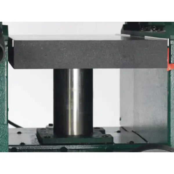 PT107 10’’ x 7’’ Heavy Duty Planer Thicknesser - This from Record Power is perfectly suited to the discerning