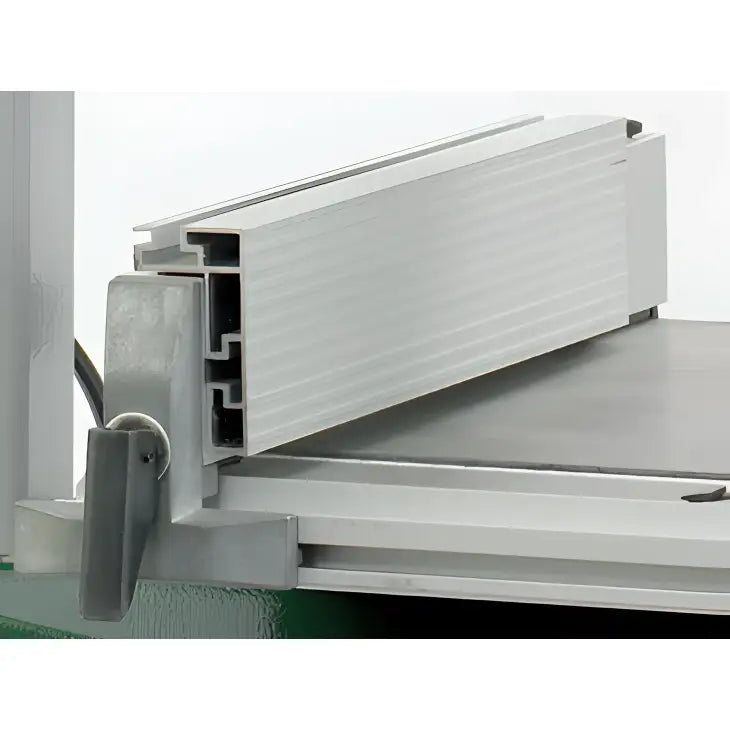 Strong Fence  With cam action lock for ease of use and simple tension adjustment for clamping strength. (clamps at rear of table).