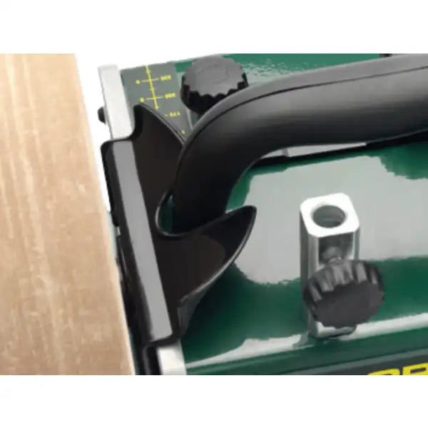 Record Power WG250 10’’ Wet Stone Sharpening System Package - A wet stone sharpening system with a range of high