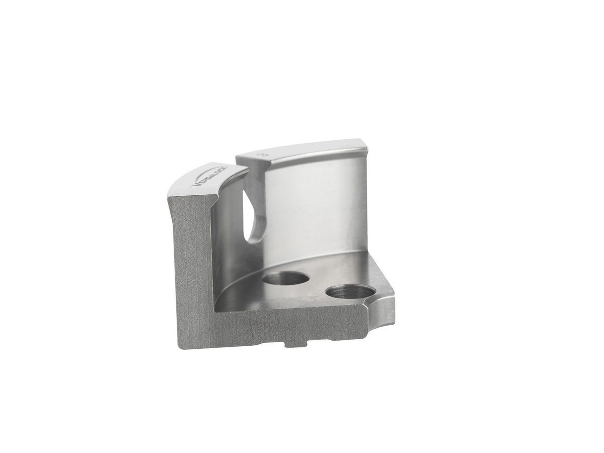 VersaLock V100 100mm Base Jaw - The is a fully functional 100 mm dovetail that also forms foundation of insert system.